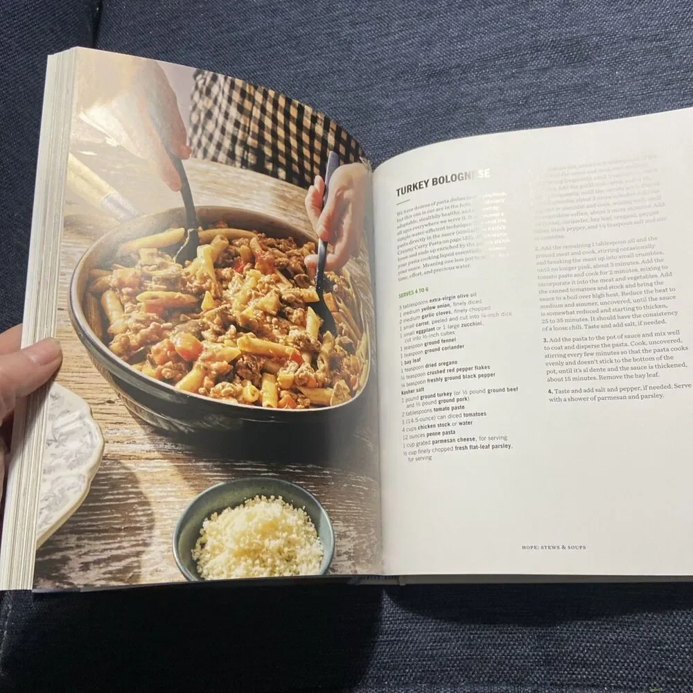 World Central Kitchen Cookbook : Feeding Humanity, Feeding Hope by José...